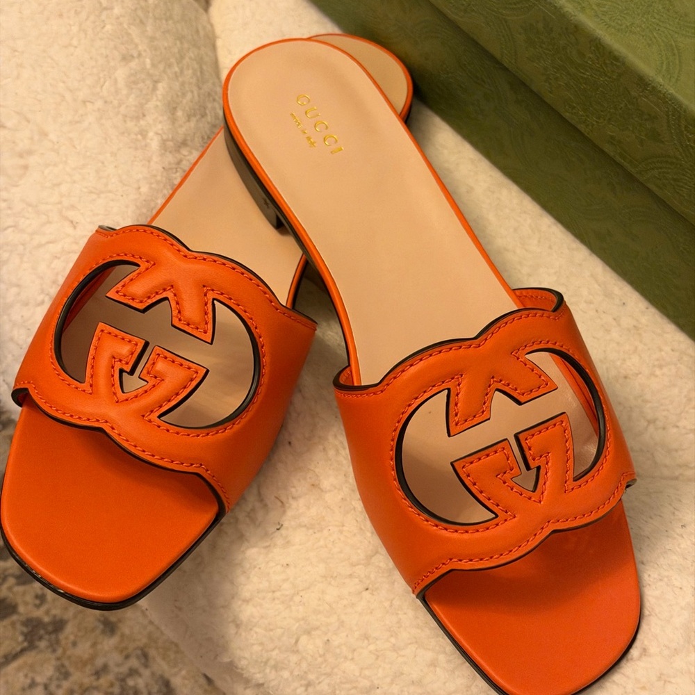 Gucci Women's Bold Orange Slide Sandals size 41